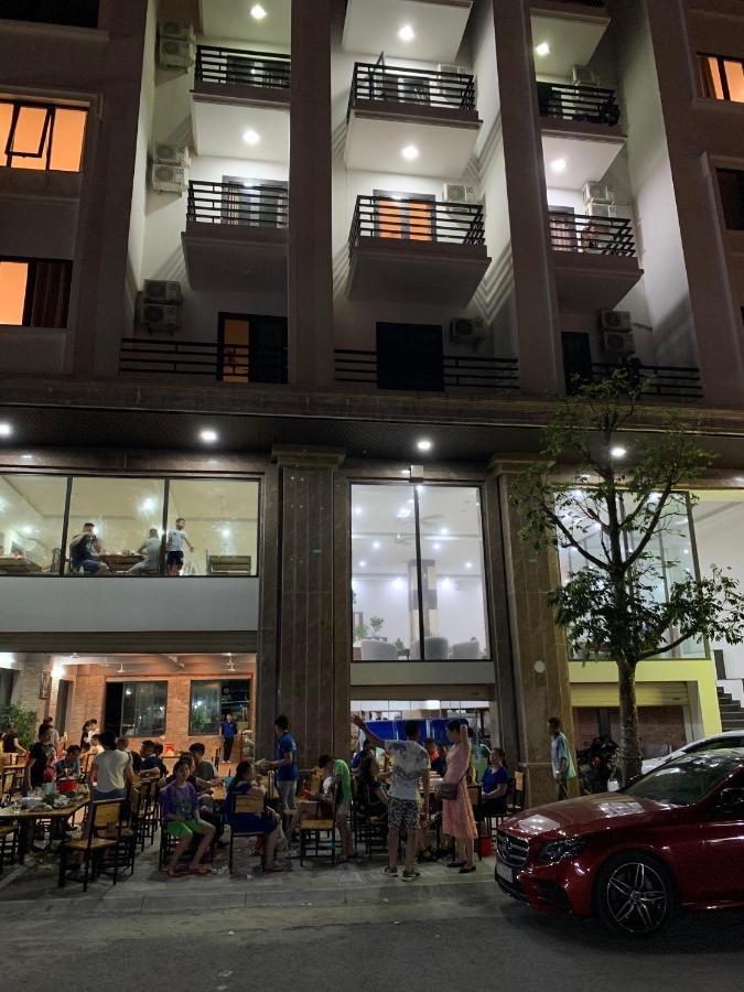 Khach San Bien Xanh Royal, Sam Son Exterior photo